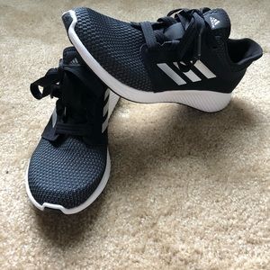 Adidas Edge Lux 3 size 8